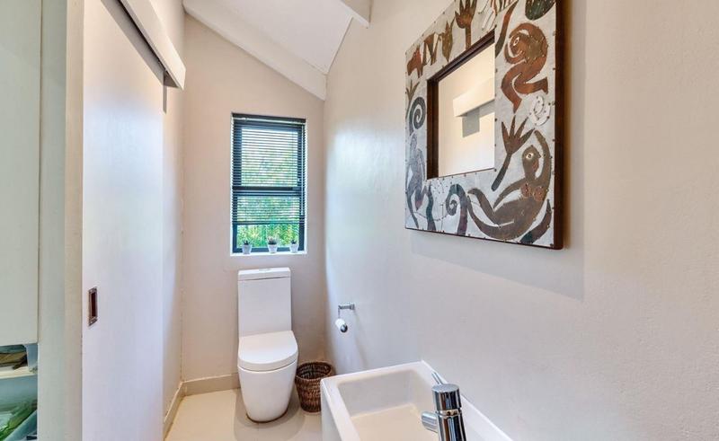 5 Bedroom Property for Sale in Hout Bay Western Cape